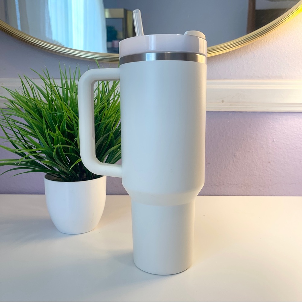 Stanley Quencher H2.0 FlowState Tumbler Cup - Picture 3 of 7